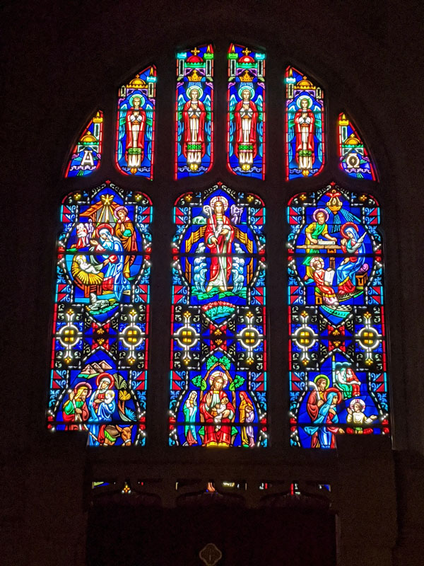 Stained glass windows in Underwood Church sanctuary